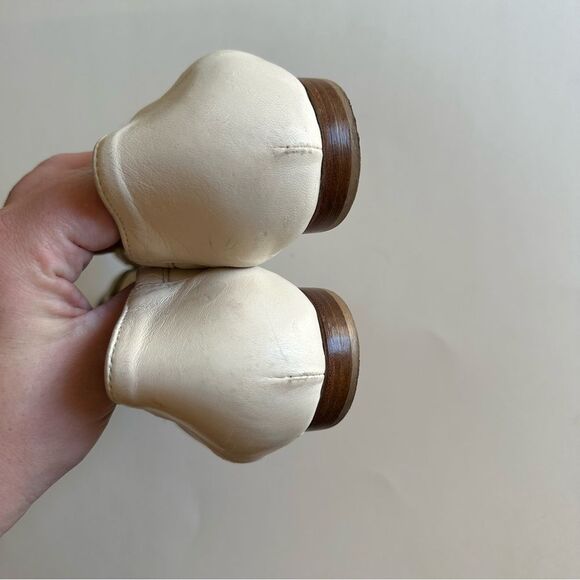 AGL White Leather Black Patient Leather Cap toe Monika ballet flat - Picture 6 of 10